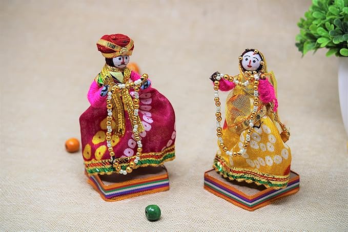 JH Gallery Handmade Recycled Rajasthani Dulha Dulhan Figurines - Home Decor, Furnishing, Gifting Idol & Decorative Items for Living Room, 11x11 cm Multicolour Showpiece, Perfect for Home Decoration