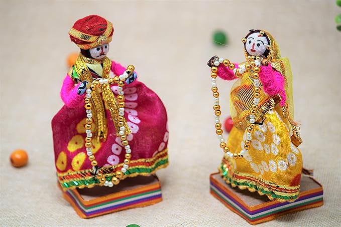JH Gallery Handmade Recycled Rajasthani Dulha Dulhan Figurines - Home Decor, Furnishing, Gifting Idol & Decorative Items for Living Room, 11x11 cm Multicolour Showpiece, Perfect for Home Decoration